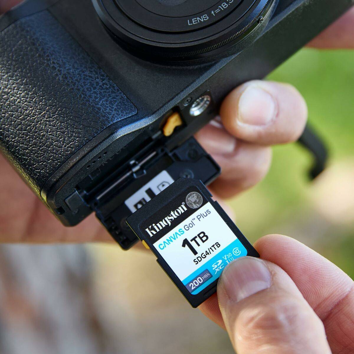 Tarjeta de Memoria Micro SD con Adaptador Kingston SDG4/256GB 256 GB