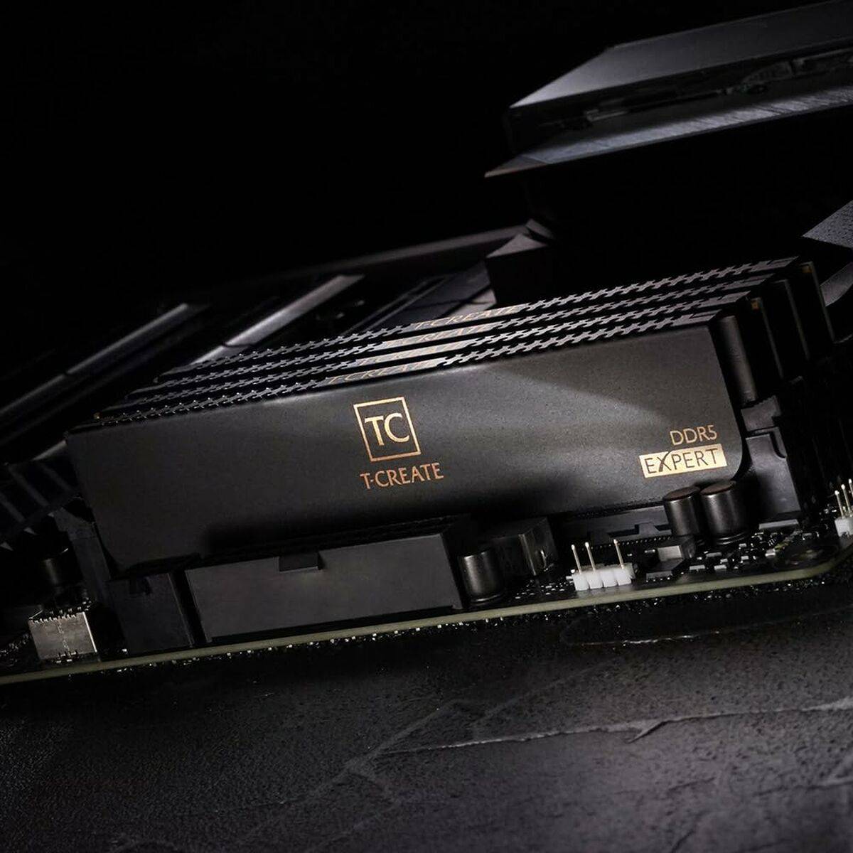 Memoria RAM Team Group CTCWD532G6000HC30DC01 32 GB DDR5 SDRAM DDR5 6000 MHz