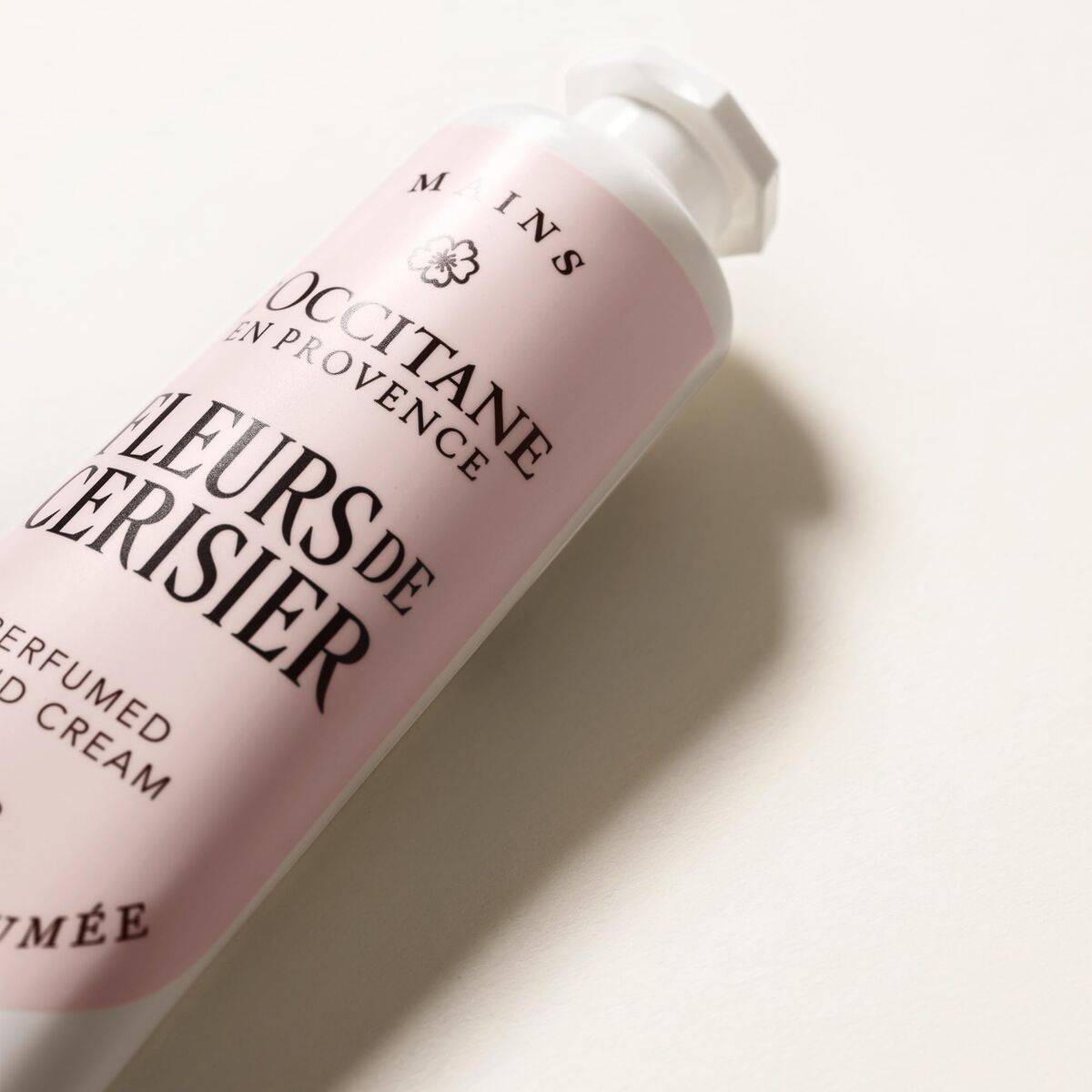 Crema Reductora L'Occitane En Provence FLEURS DE CERISIER