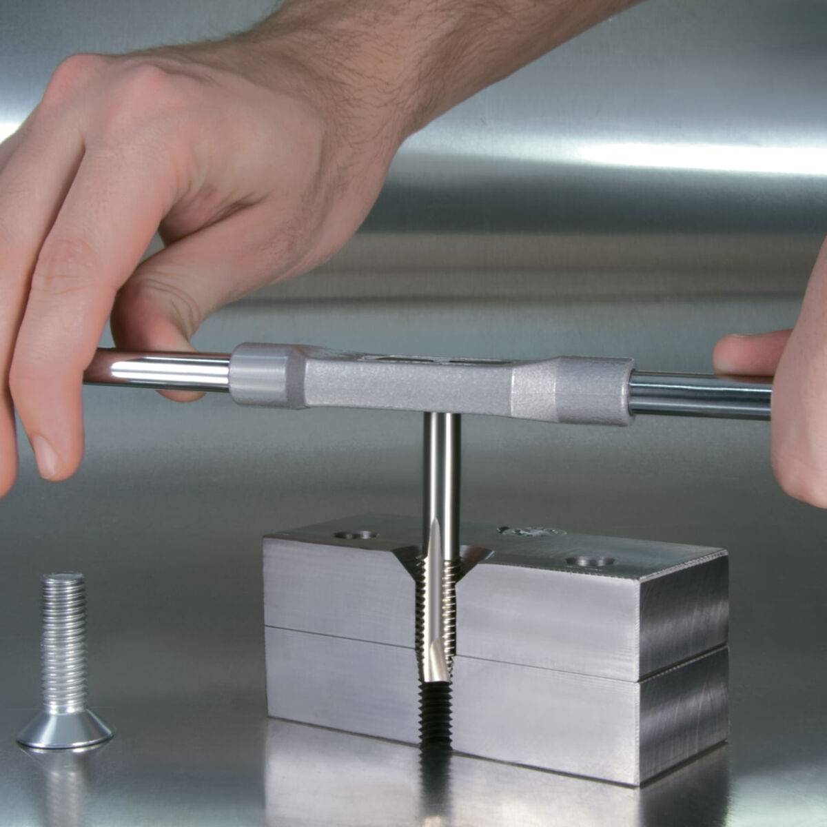 Macho para reparación de roscas de tuberías RUKO Acero de alta velocidad (HSS) 160 mm 44 mm