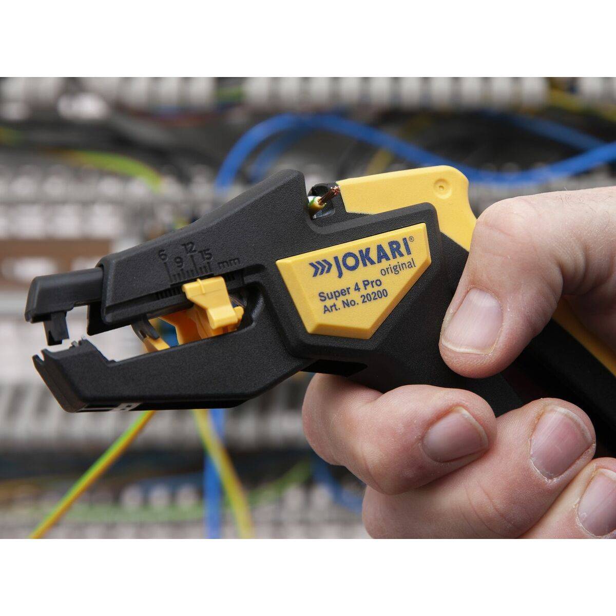 Alicates pelacables Super 4 Pro