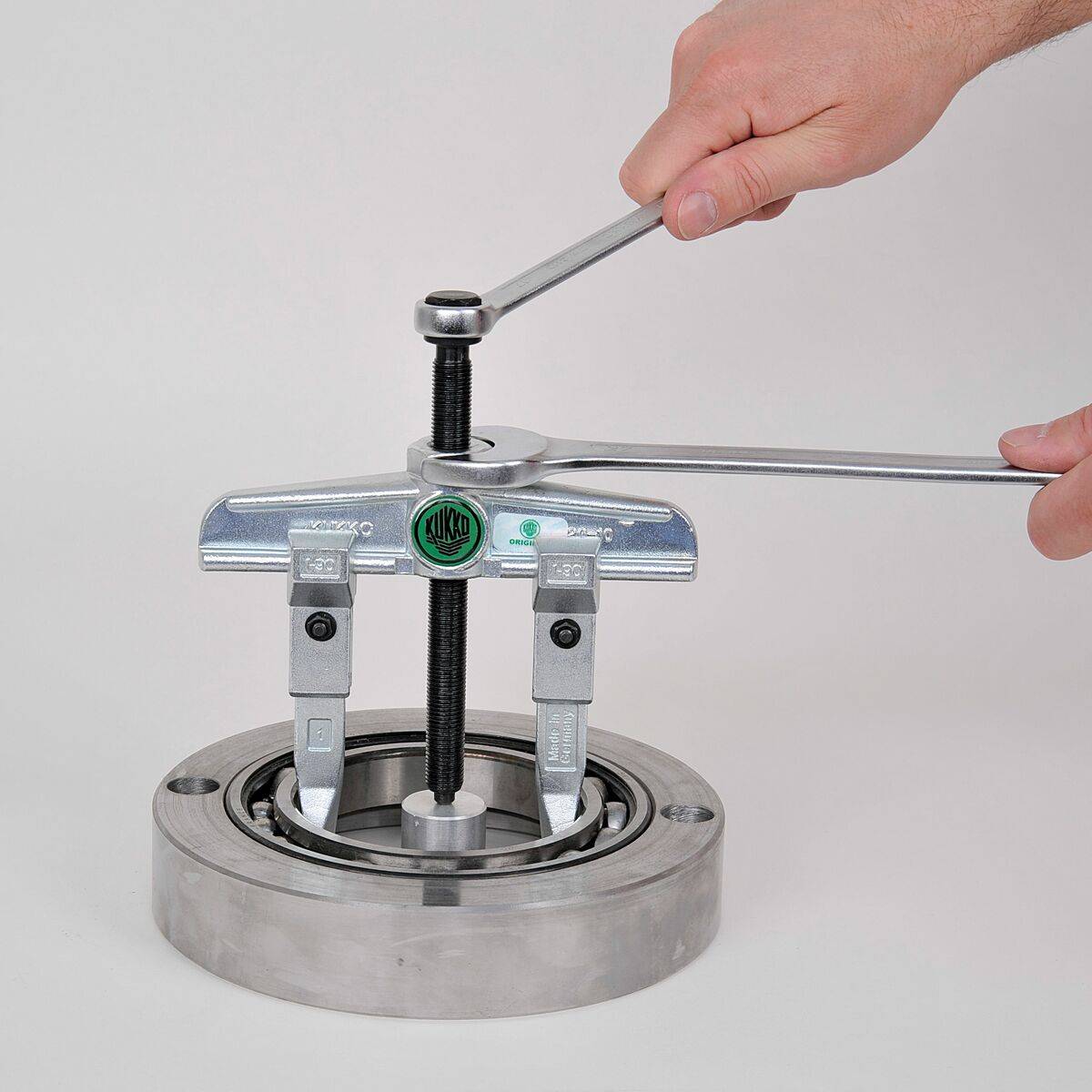 Extractor de rodamientos KUKKO 2 Patas