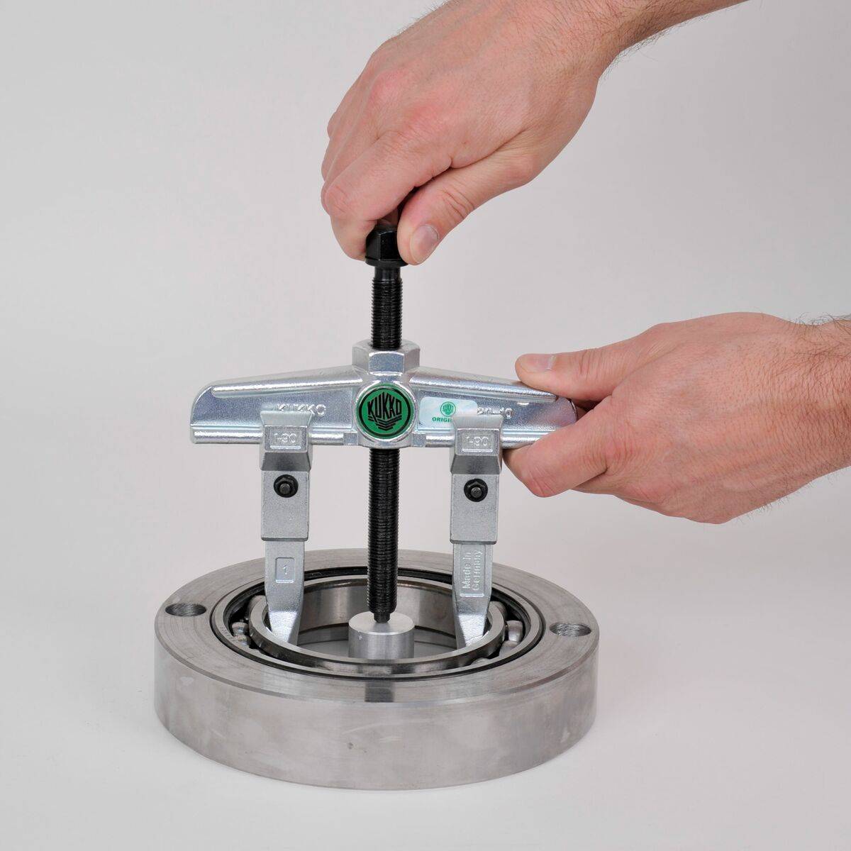 Extractor de rodamientos KUKKO 2 Patas