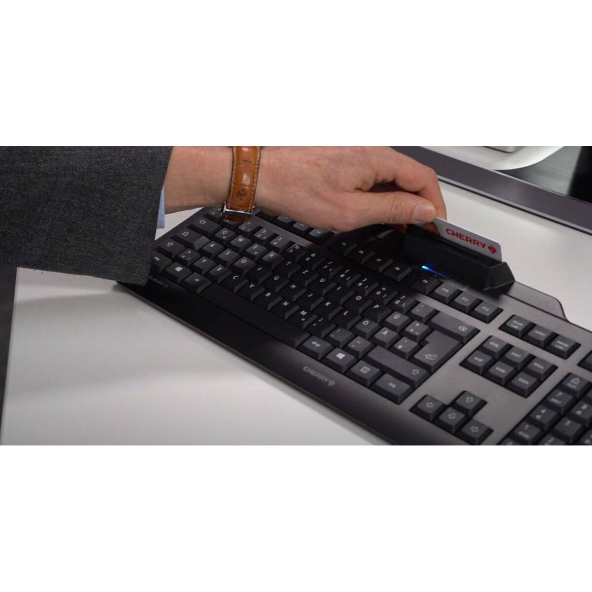 Teclado Cherry JK-A0400EU-2 Negro Qwerty Español QWERTZ QWERTY Qwerty US