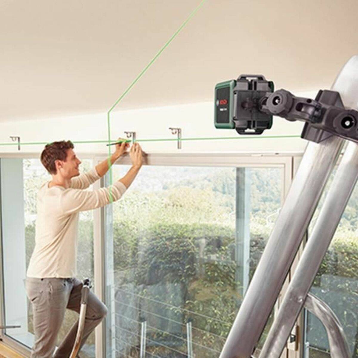 Nivel láser BOSCH Quigo + +/- 0,5mm/m 7-10 M