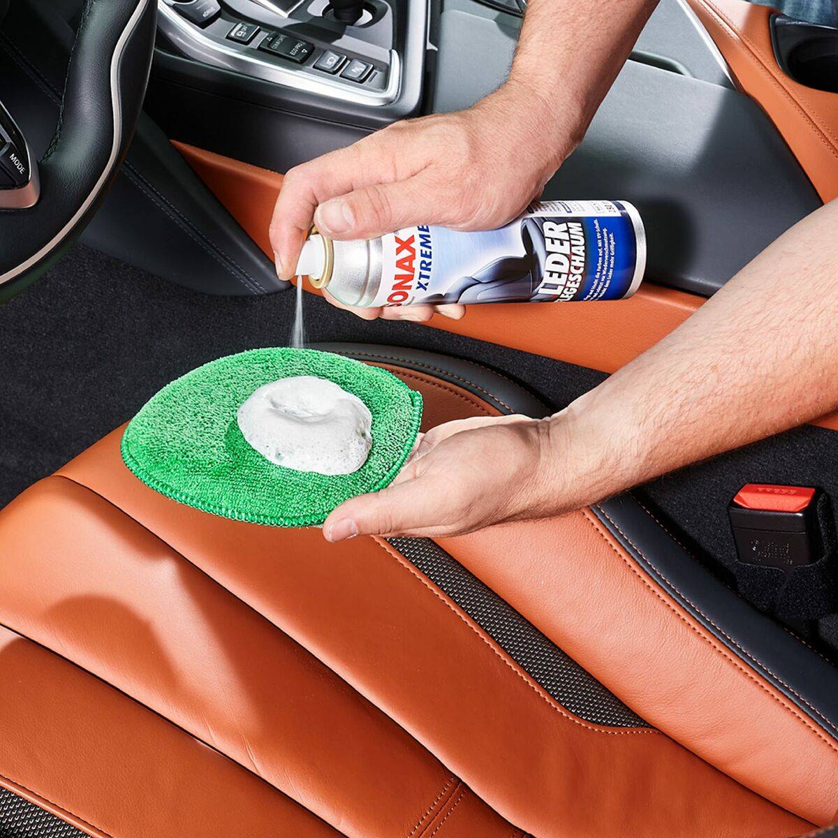 Limpia Tapicerías Sonax Xtreme 250 ml Cuero