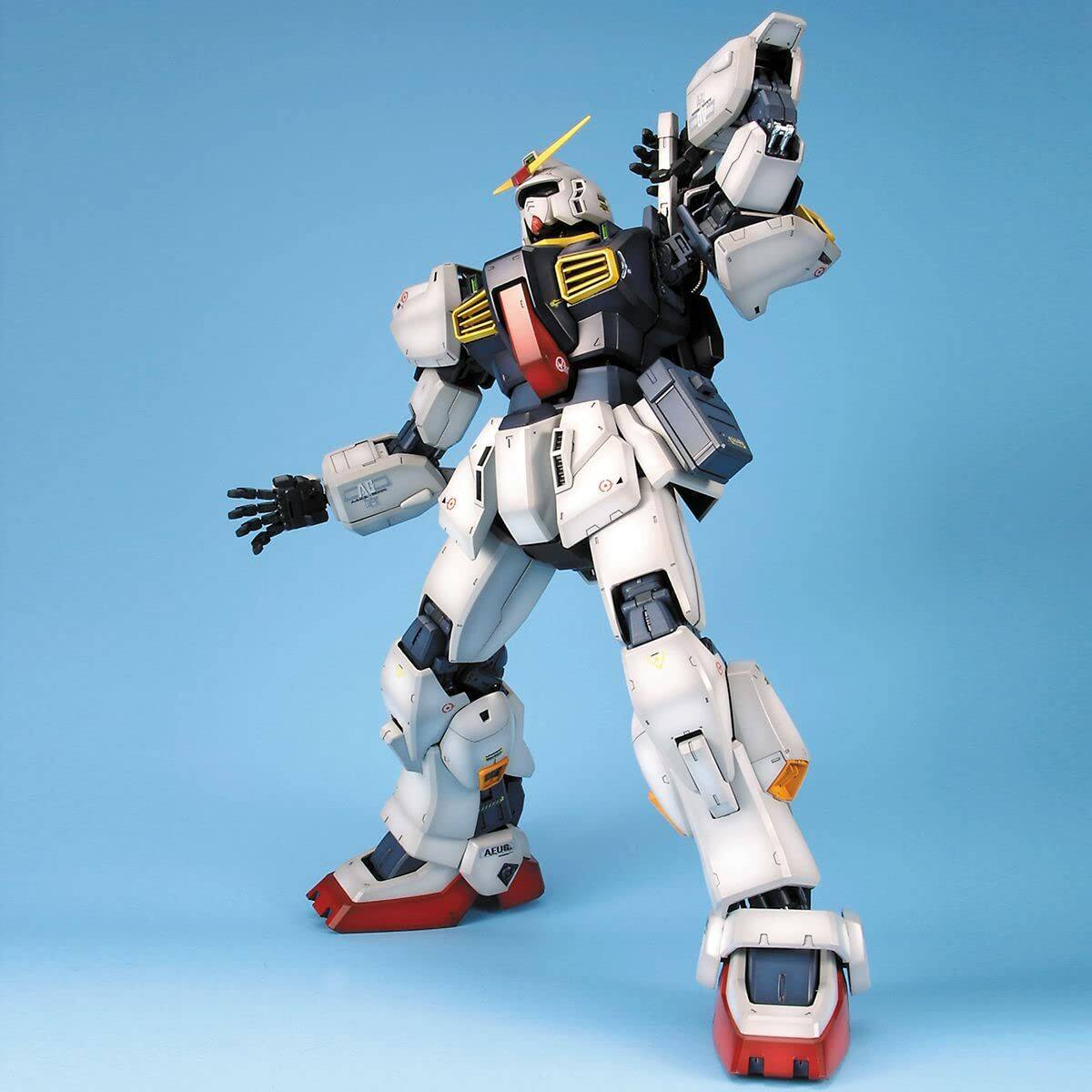 Figura Articulada Bandai GUN64872