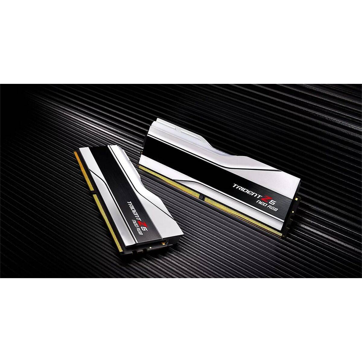Memoria RAM GSKILL F5-6400J3039G16GX2-TZ5NRW 32 GB DDR5 6400 MHz cl30