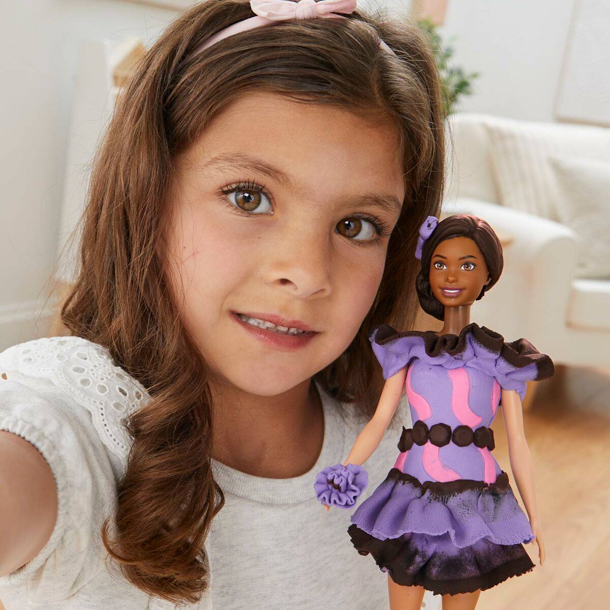 Juego de Plastilina Play-Doh Barbie Fashionista Ruffles Multicolor 730 g
