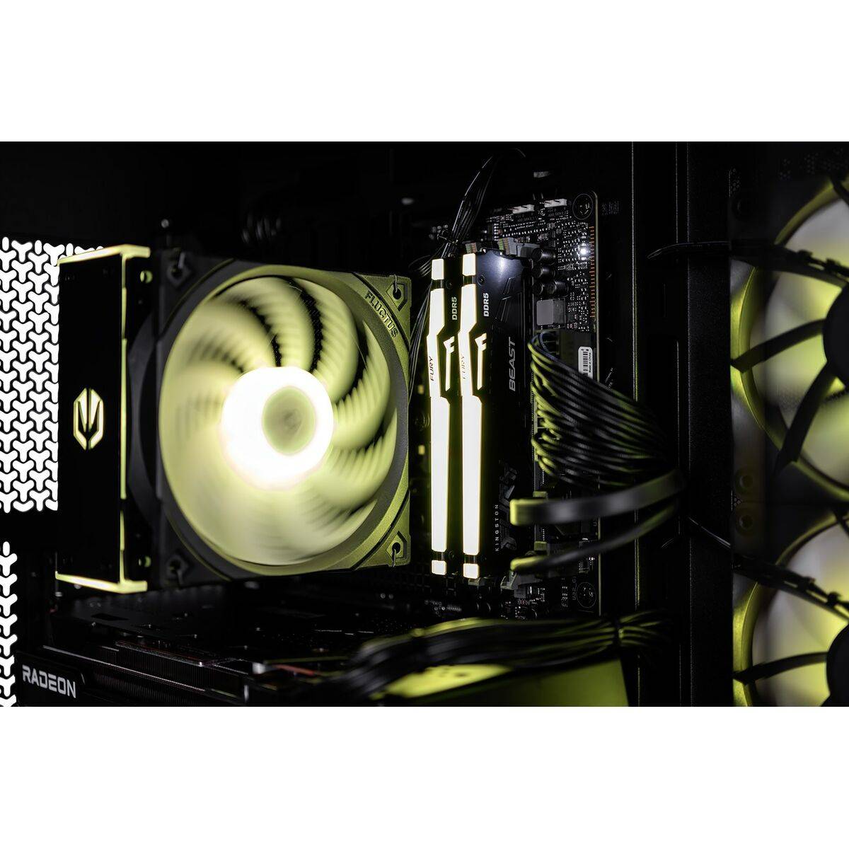 PC de Sobremesa Actina KOMACNGIP0212 AMD RYZEN™ 5 7500F 32 GB RAM 1 TB SSD AMD Radeon RX 7700 xt