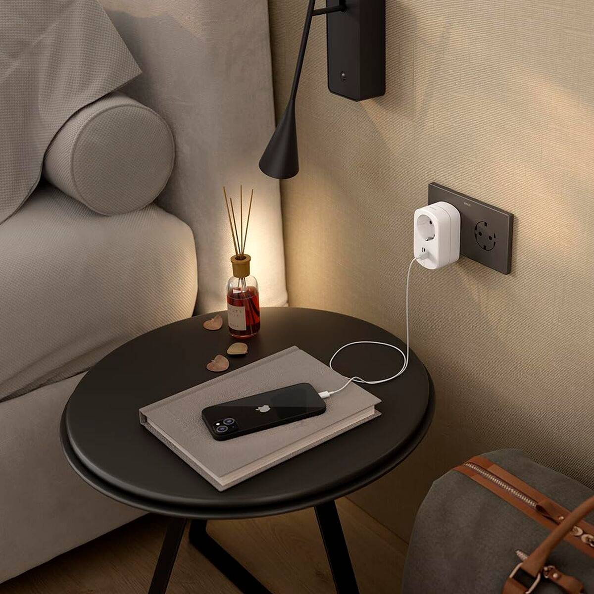 Cargador de Pared Simon CL610306 Blanco