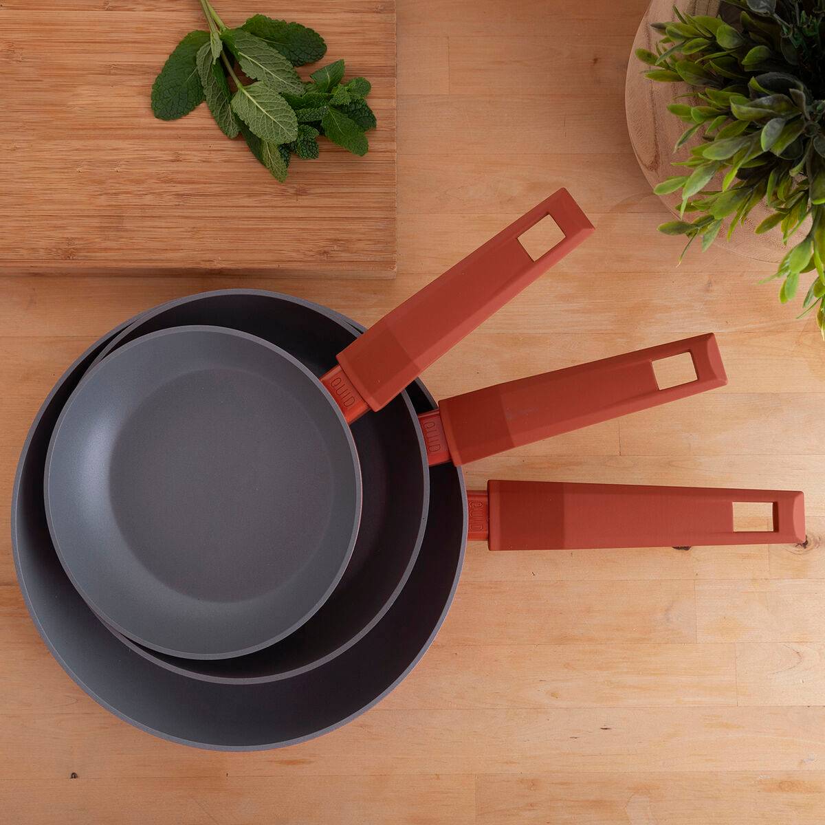 Set de Sartenes Bidasoa Zocco Gris Terracota Metal 3 Piezas