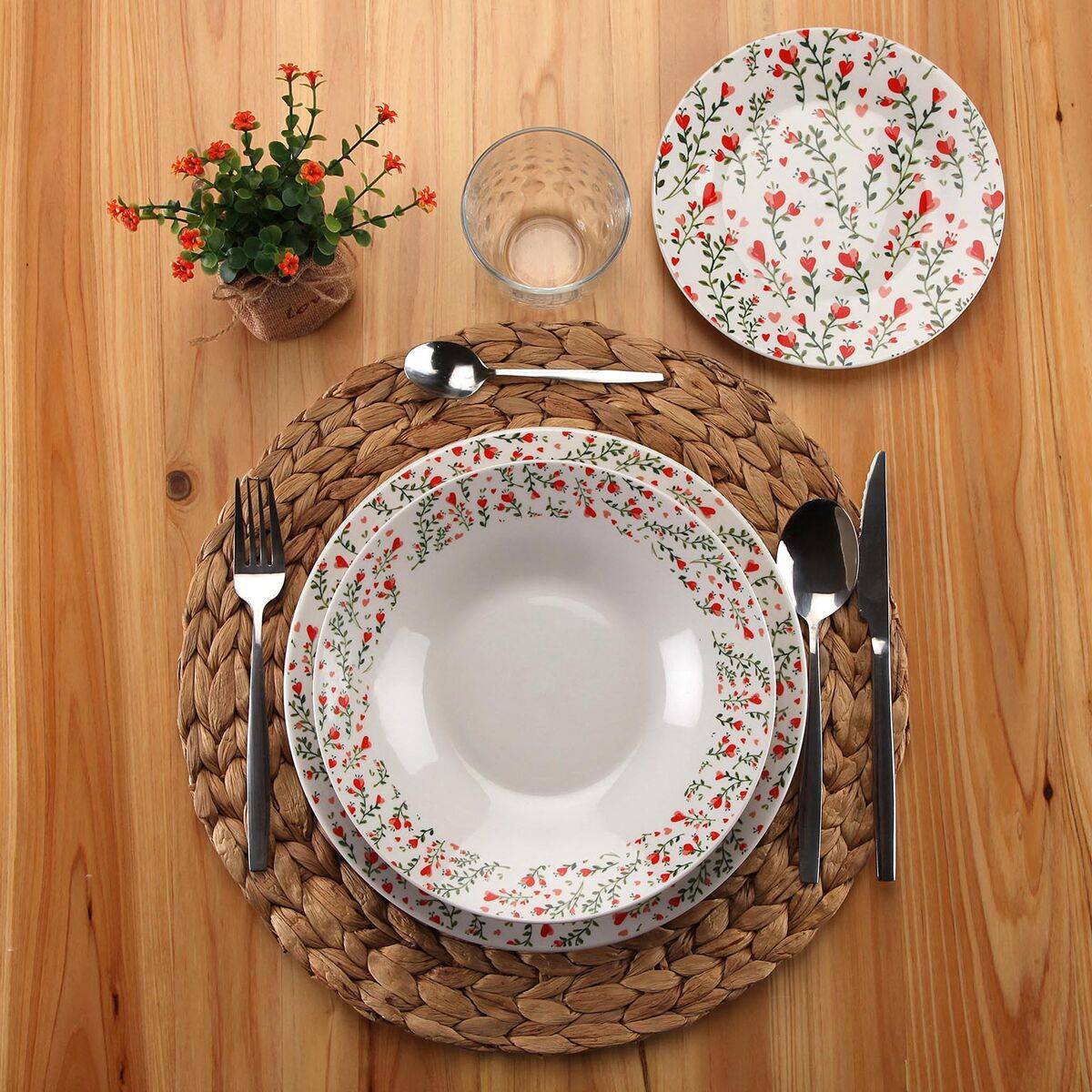 Vajilla Versa Porcelana Corazones 18 Piezas