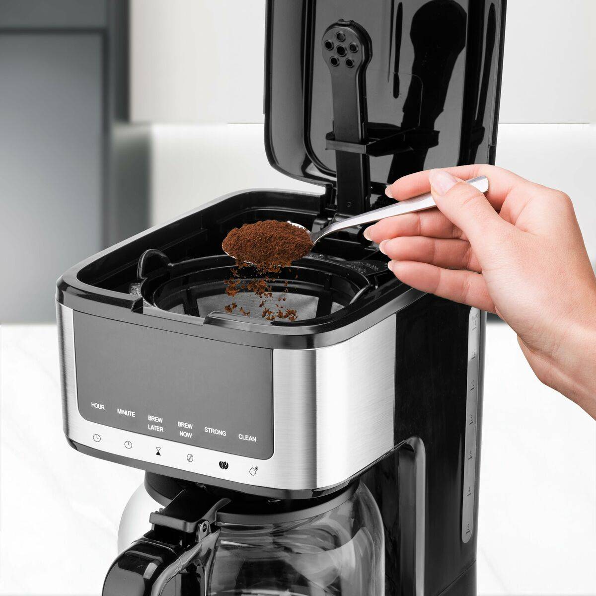Cafetera de Goteo UFESA 71606101 Negro