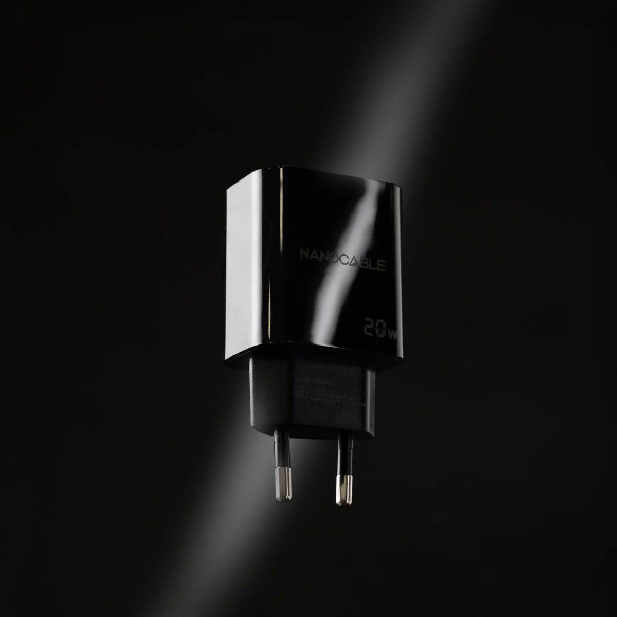 Cargador de Pared NANOCABLE 10.10.2006 Negro