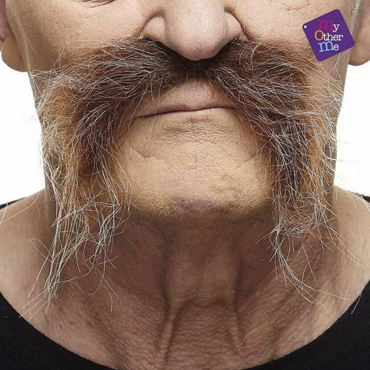 Bigote My Other Me Marrón