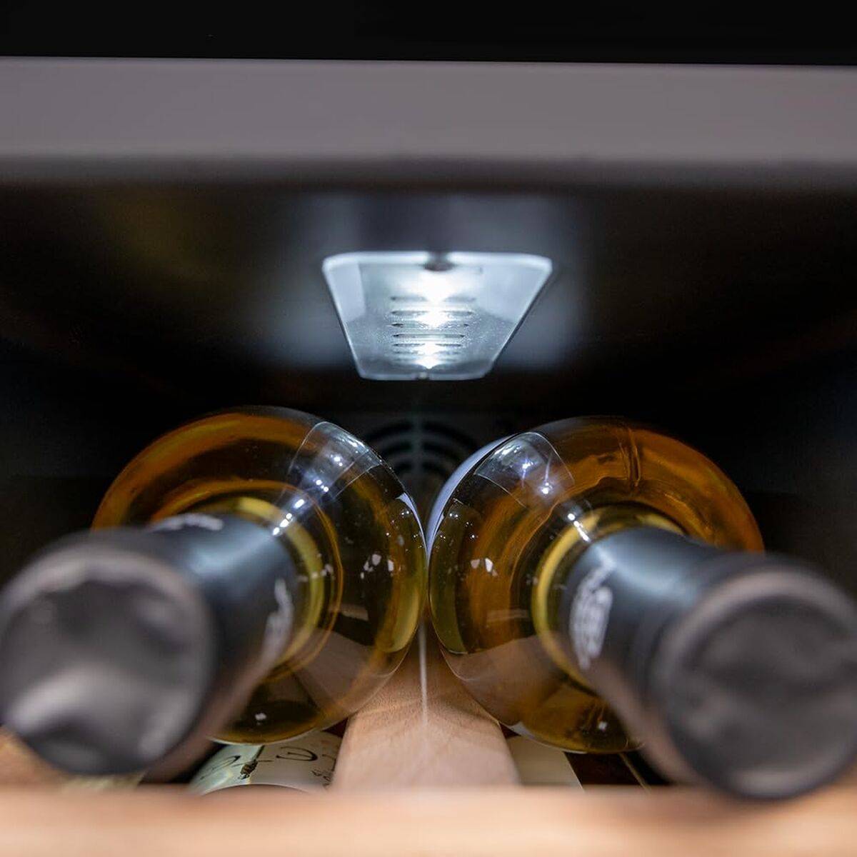 Cecotec Vinoteca GrandSommelier 1250 12 botellas LED cristal negro estantes madera display táctil