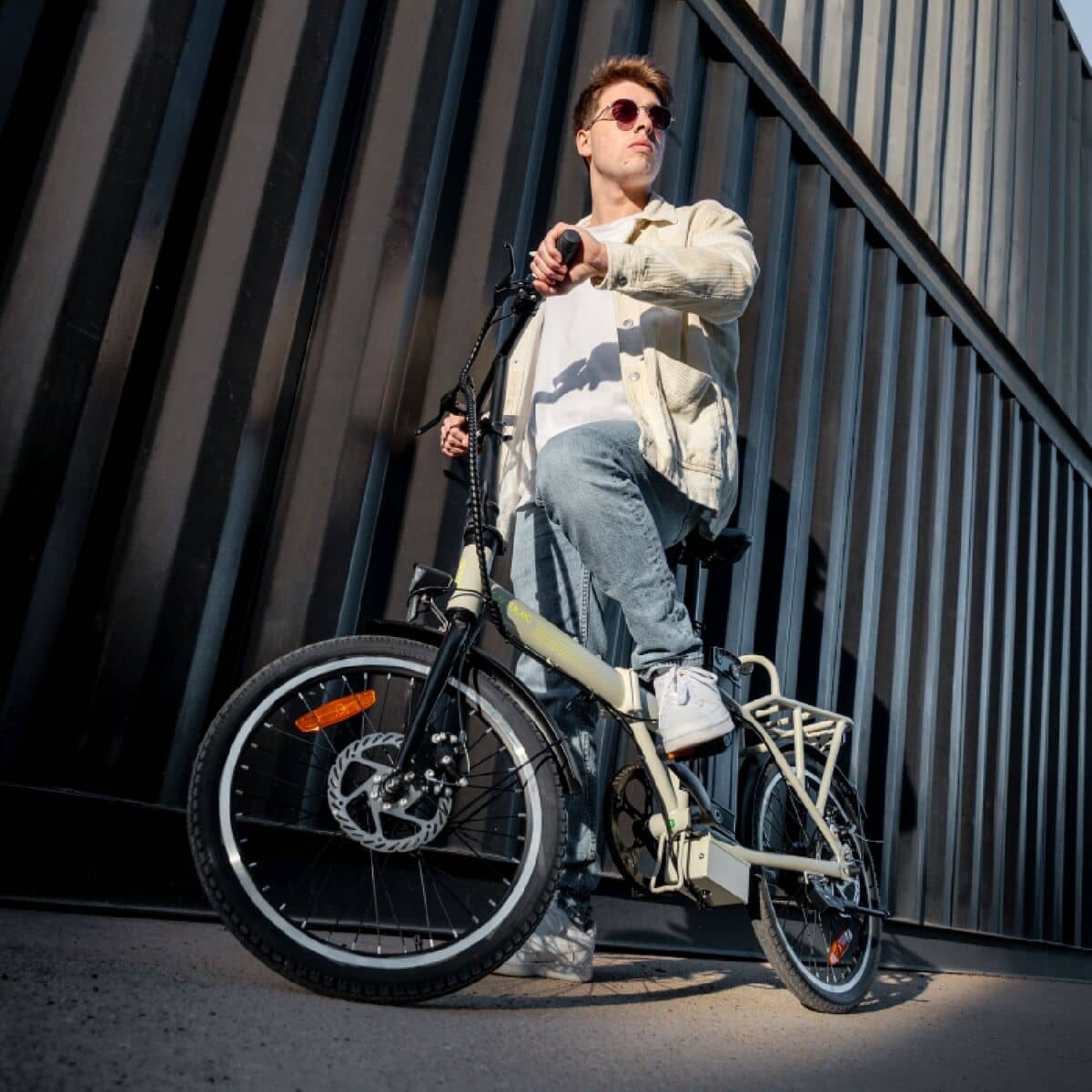 Bicicleta Eléctrica Cecotec Flexy 250 W 20" Blanco 7500 mAh