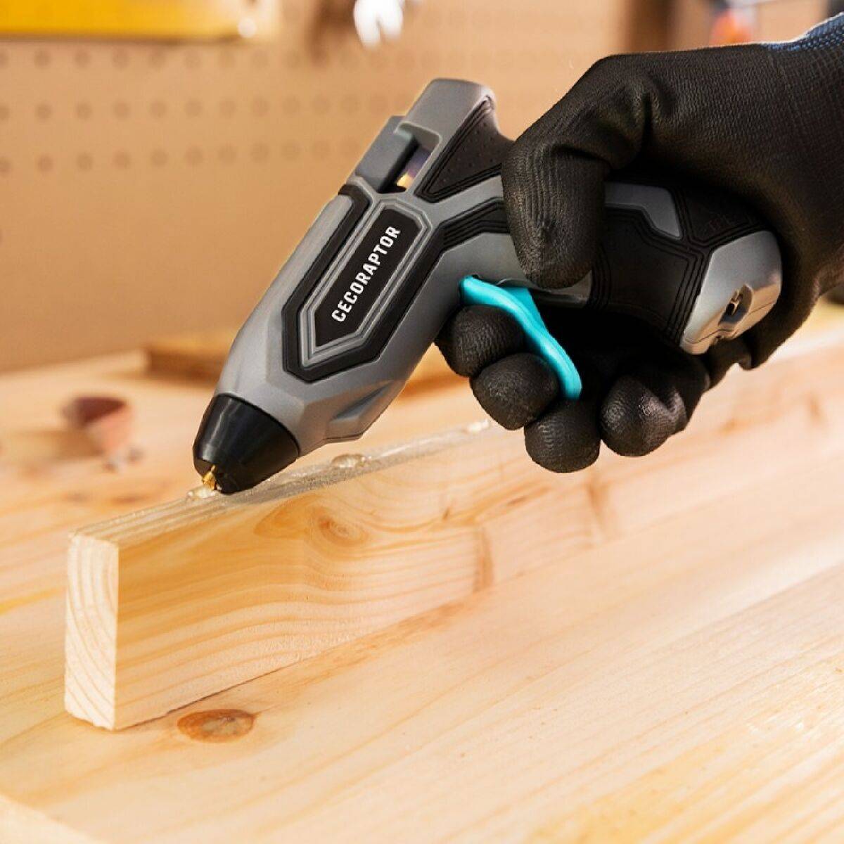 Pistola de encolar Cecotec CecoRaptor Perfect Fix