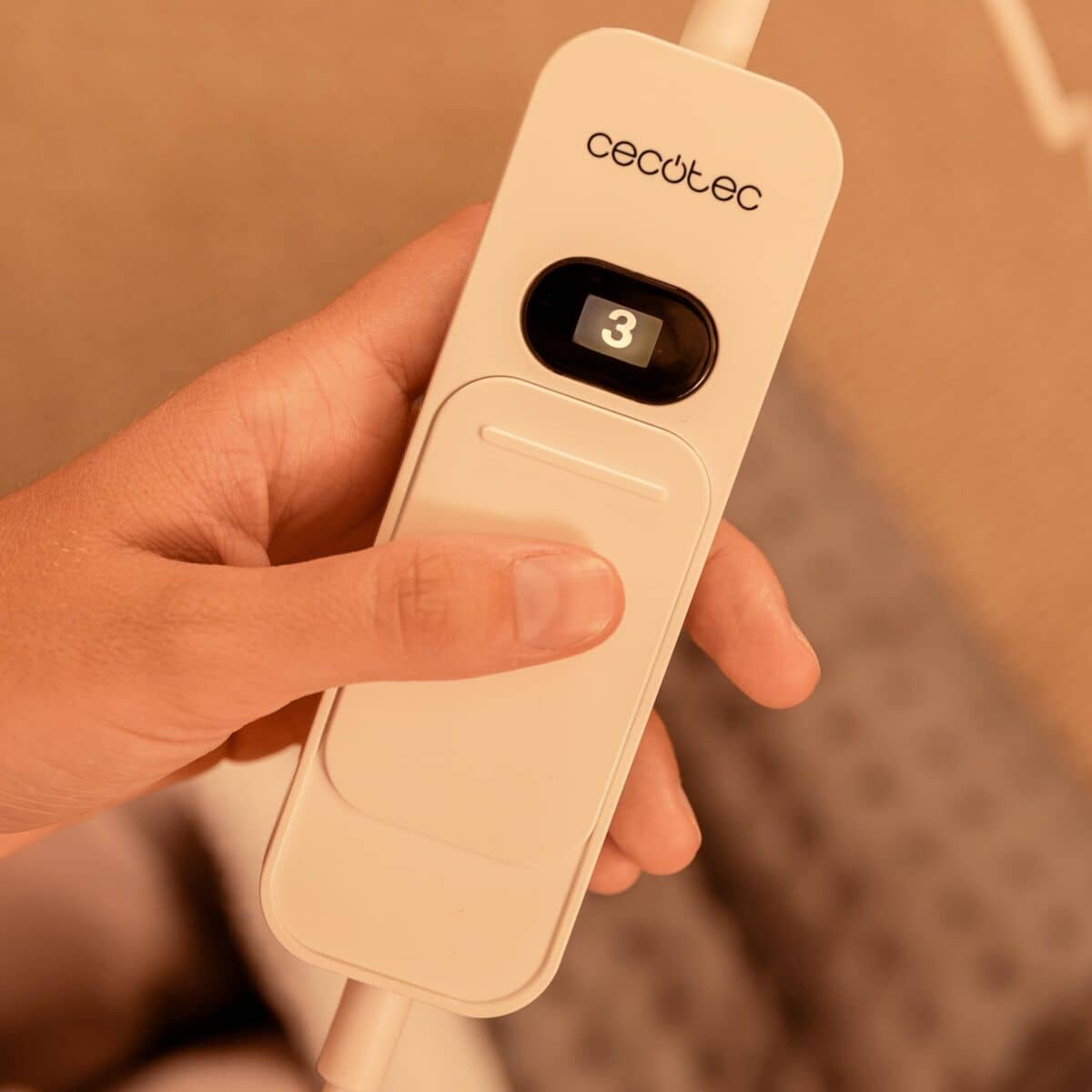 Cecotec Calientapiés HeatConfort Negro y Gris 100 W Unisex con Apagado Automático