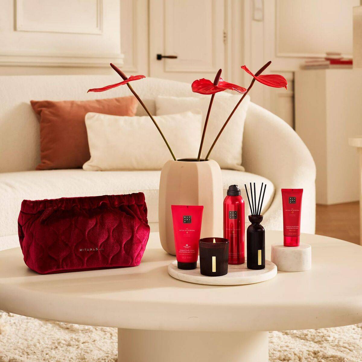 Loción Corporal Rituals THE RITUAL OF AYURVEDA 5 Piezas