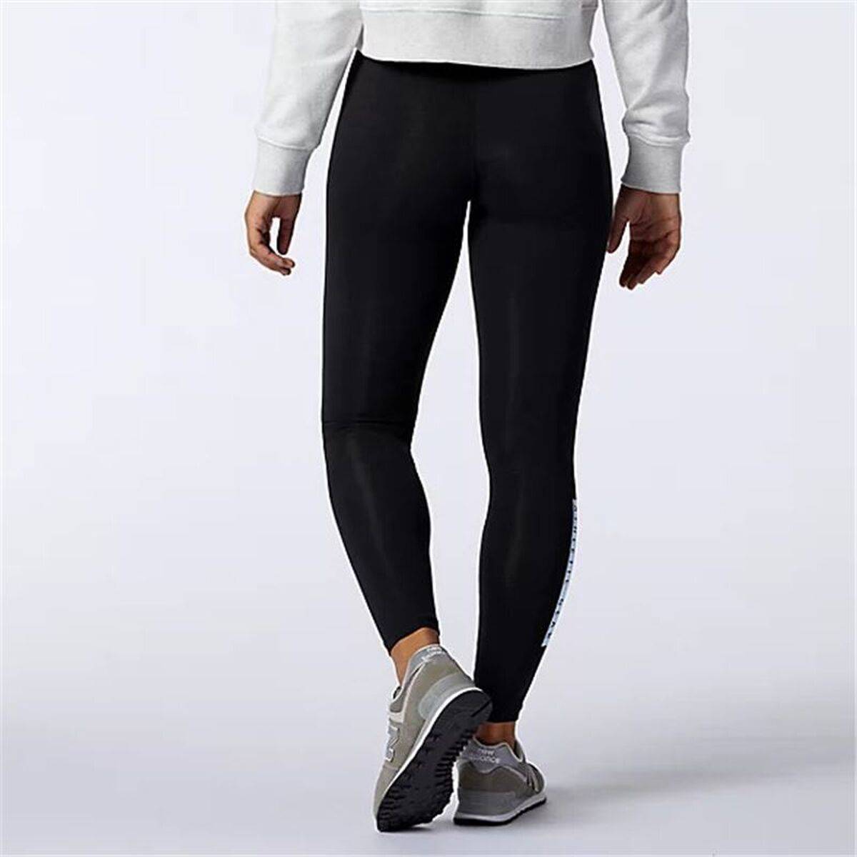Mallas Deportivas de Mujer New Balance Essentials Field Day Negro