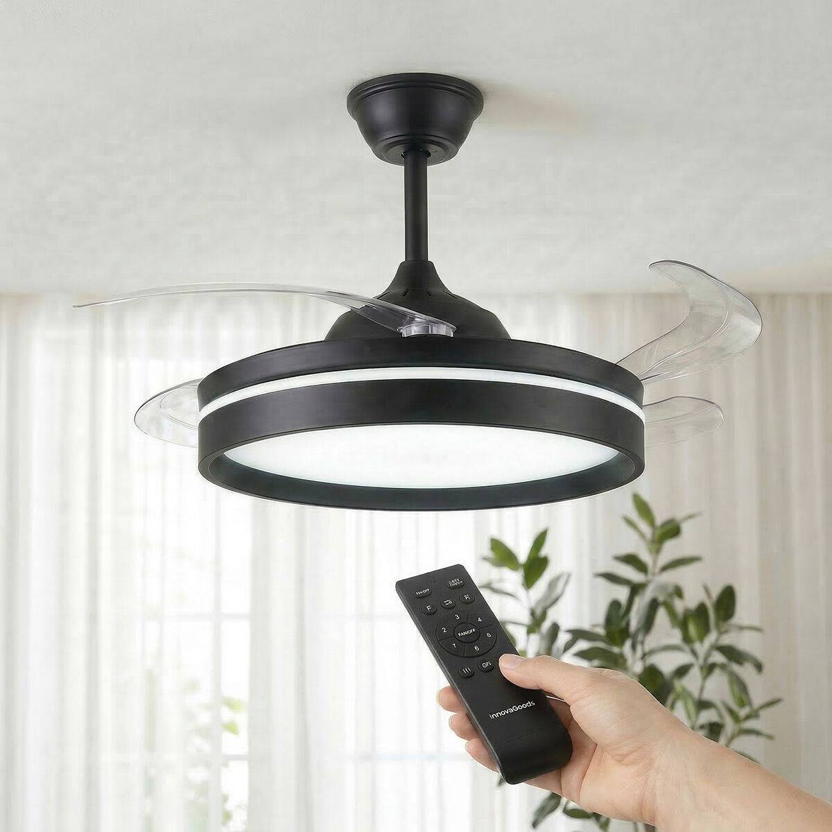 Ventilador de Techo con Luz LED, 4 Aspas Retráctiles y Mando a Distancia InnovaGoods