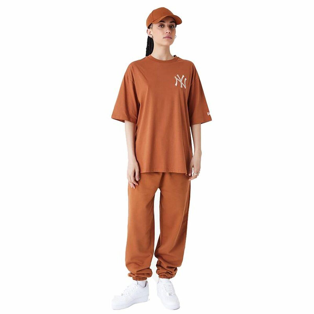 Camiseta Deportiva de Manga Corta New Era LEAGUE ESSNTLS LC OS TEE NEYYAN 60435552 Marrón (XL)