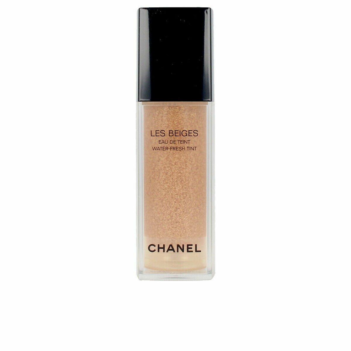 Base de Maquillaje Cremosa Chanel Les Beiges Eau De Tent Light (30 ml)