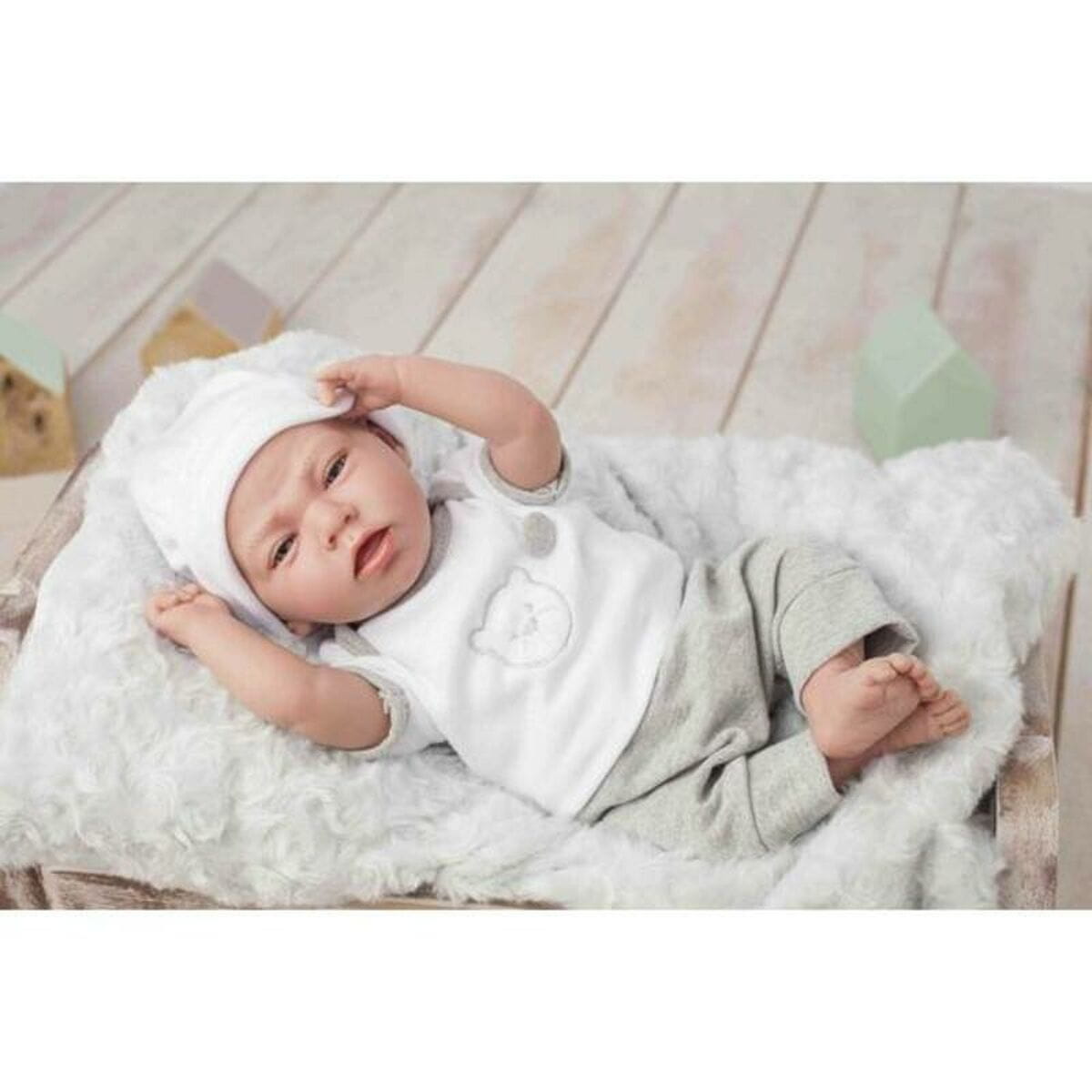 Muñeca bebé Arias Elegance Dafne 40 cm