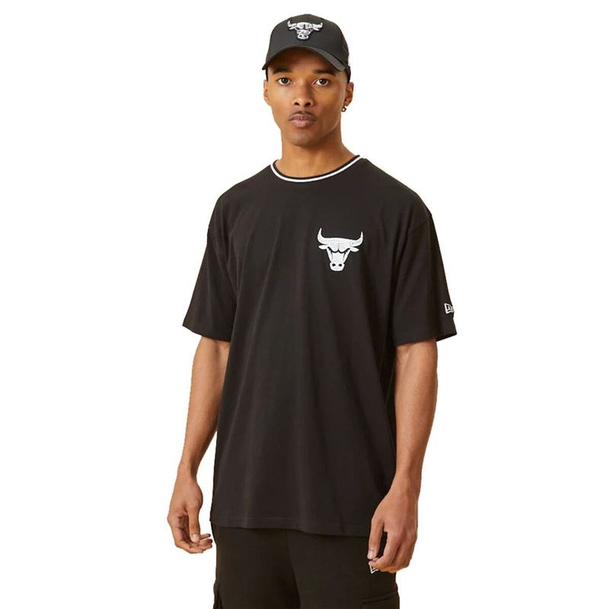 Camiseta de baloncesto New Era Chicago Bulls Graphic M Negro